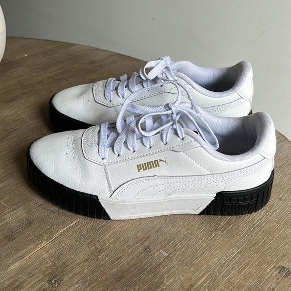 Puma Women's Carina 2.0 Casual Sneakers Size 6.5 - Picture 2 of 14